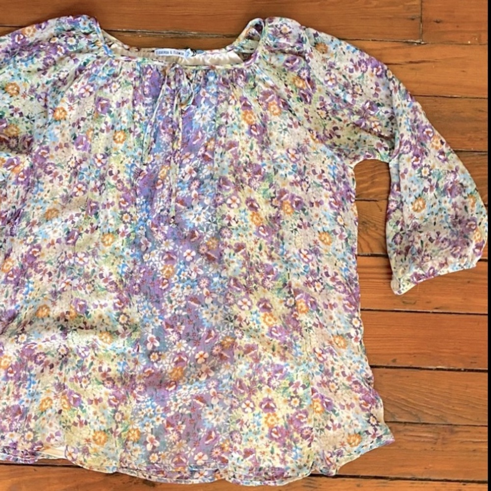 Figueroa & Flower Boho Floral Top 3/4 Sleeves Size 2X NWT Button Tie V-Neck